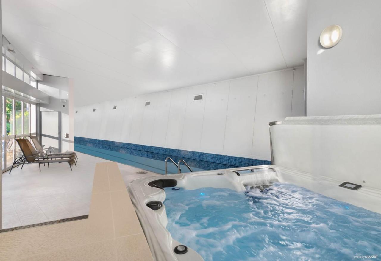 Le Mirage- Stylish, Central Apartment With Pools, Sauna, More Auckland Buitenkant foto