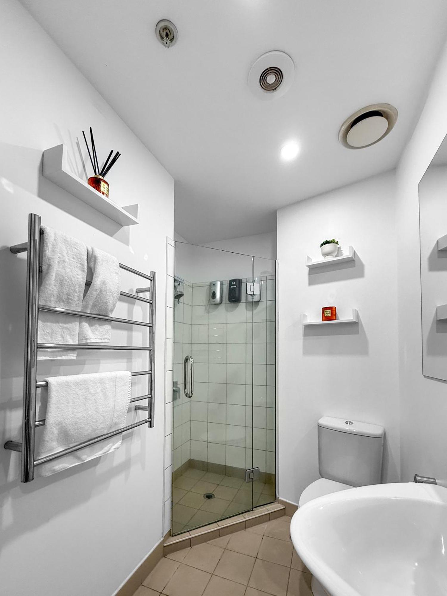 Le Mirage- Stylish, Central Apartment With Pools, Sauna, More Auckland Buitenkant foto