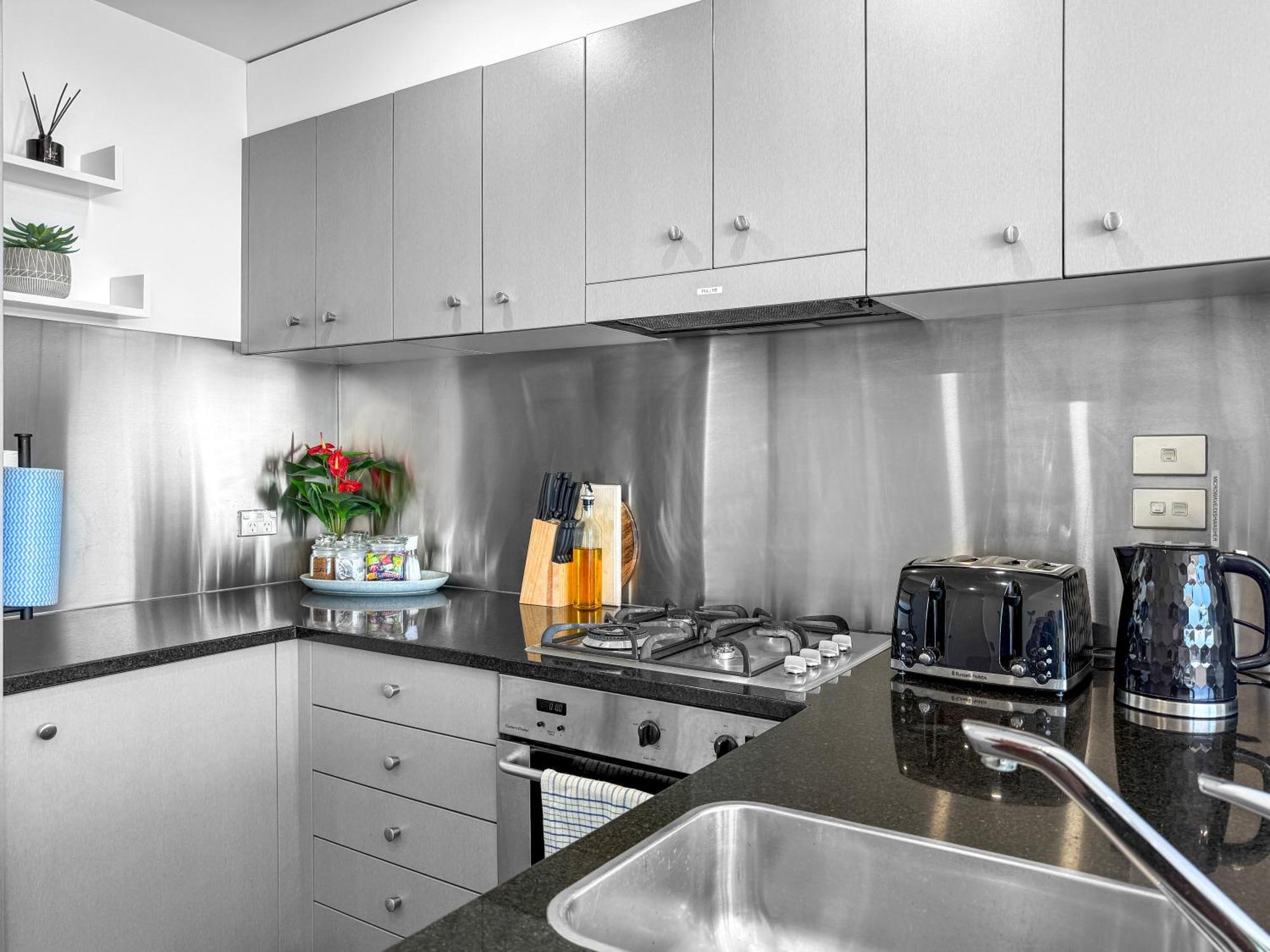 Le Mirage- Stylish, Central Apartment With Pools, Sauna, More Auckland Buitenkant foto